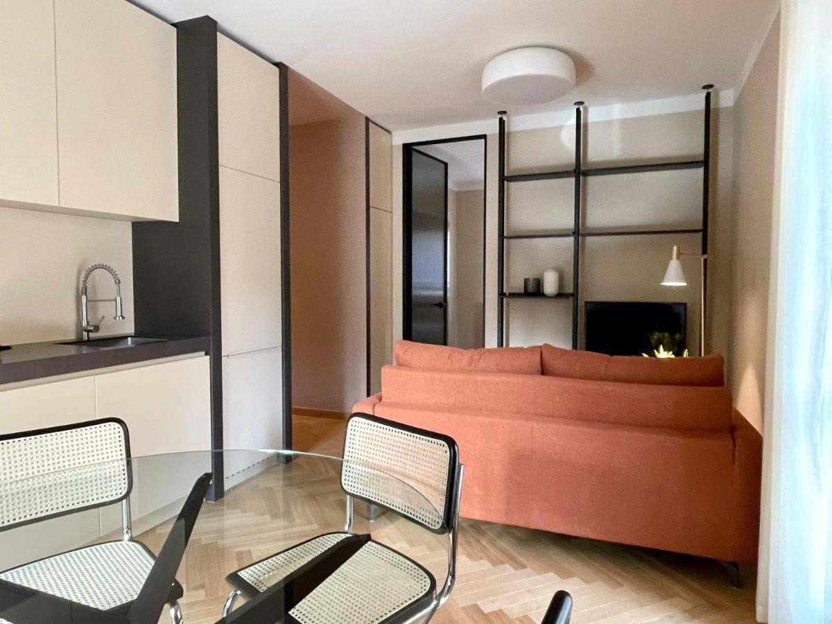 Ca Bela - Moscova Apartment Милано Екстериор снимка