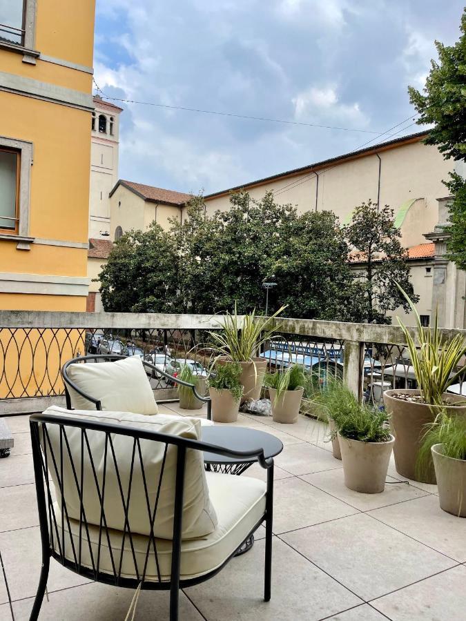 Ca Bela - Moscova Apartment Милано Екстериор снимка